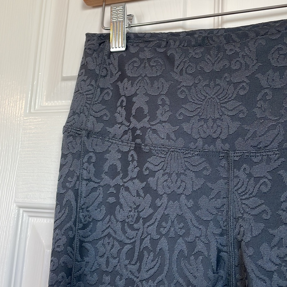 NWT Studio By Capezio Ludmila Leggings